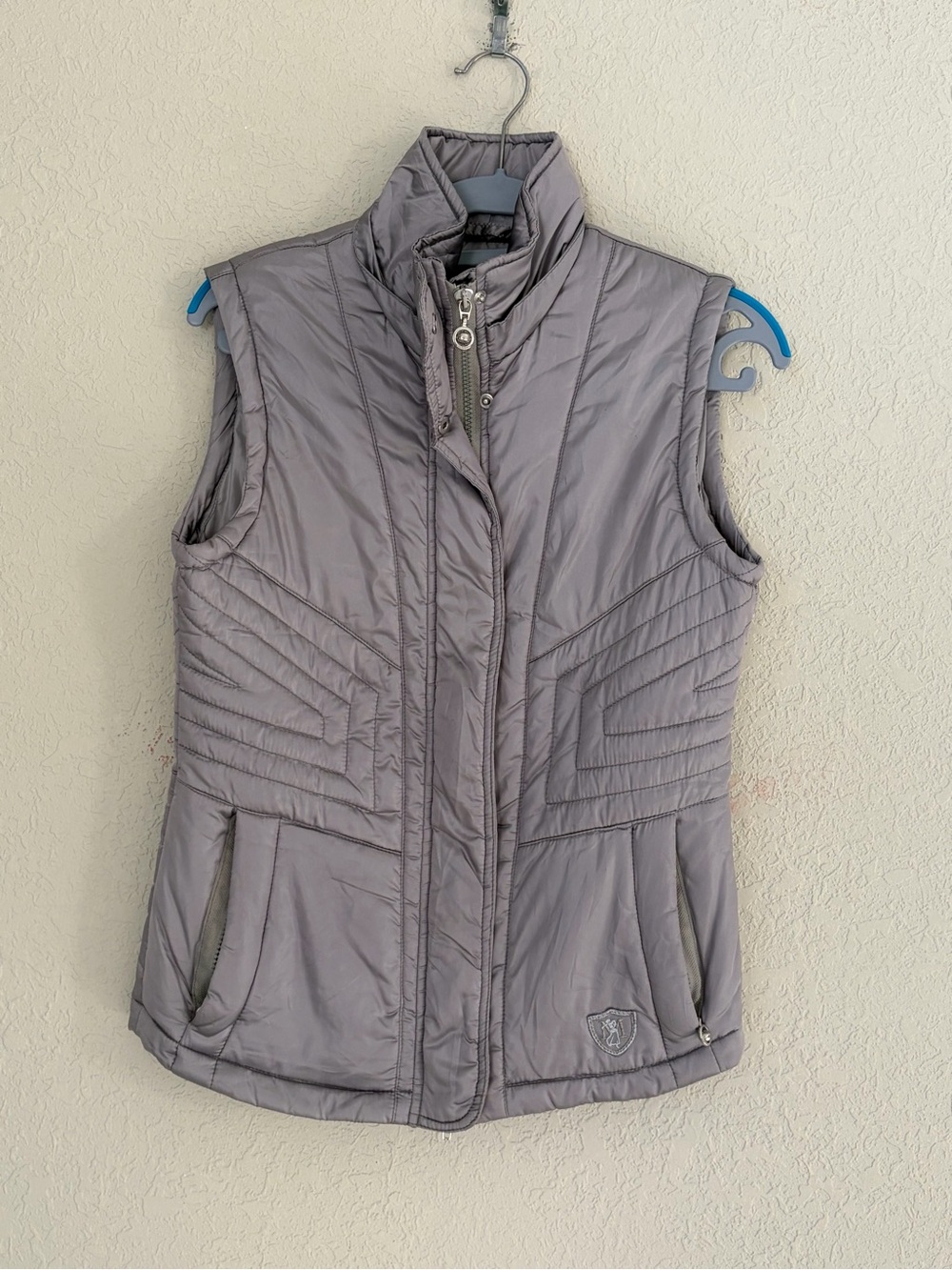 Masters Golf Fashion by Alaska Puffer Vest Size 6 Gray Austria
